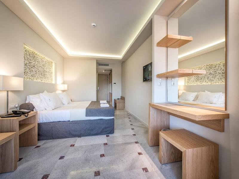 Mediterranee Hotel Plános Dış mekan fotoğraf